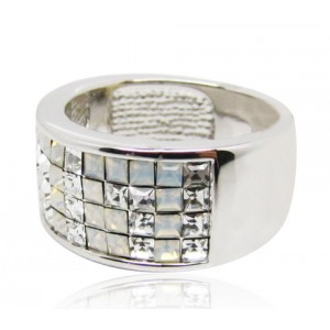Austrian crystal ring 
