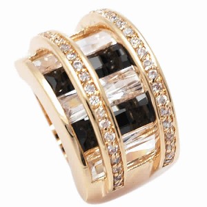 18k Gold plated ring with cubic zirconium