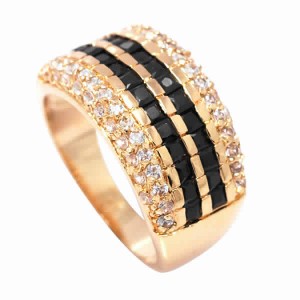 18k Gold plated ring with cubic zirconium