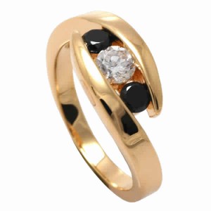18k Gold plated ring with cubic zirconium