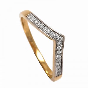 18k Gold plated ring with cubic zirconium